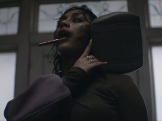„Evil Dead Burn” z&nbsp;oficjalnym zwiastunem. Szykuje się najbardziej brutalne „Martwe zło” w&nbsp;historii cyklu