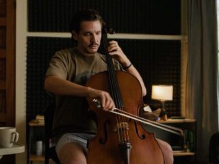 Pedro Pascal w&nbsp;dramacie muzycznym twórcy „Andora”. Zobaczcie zwiastun filmu „Behemoth!”