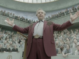 Tom Cruise walczy o&nbsp;Oscara! Zobaczcie zwiastun szalonej komedii „Digger”