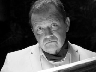 Zmarł Jan Frycz. Gracze zapamiętają go&nbsp;jako Regisa z&nbsp;Wiedźmina i&nbsp;wielu kultowych ról