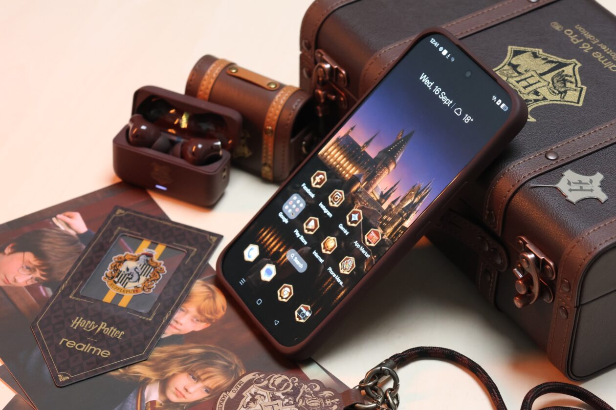 realme 16 Pro 5G Harry Potter Edition