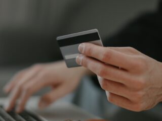 9-letni YouTuber wydał ponad 100 tys. dolarów na&nbsp;promocję kanału o&nbsp;Minecrafcie. Pieniądze pobrano z&nbsp;karty jego ojca