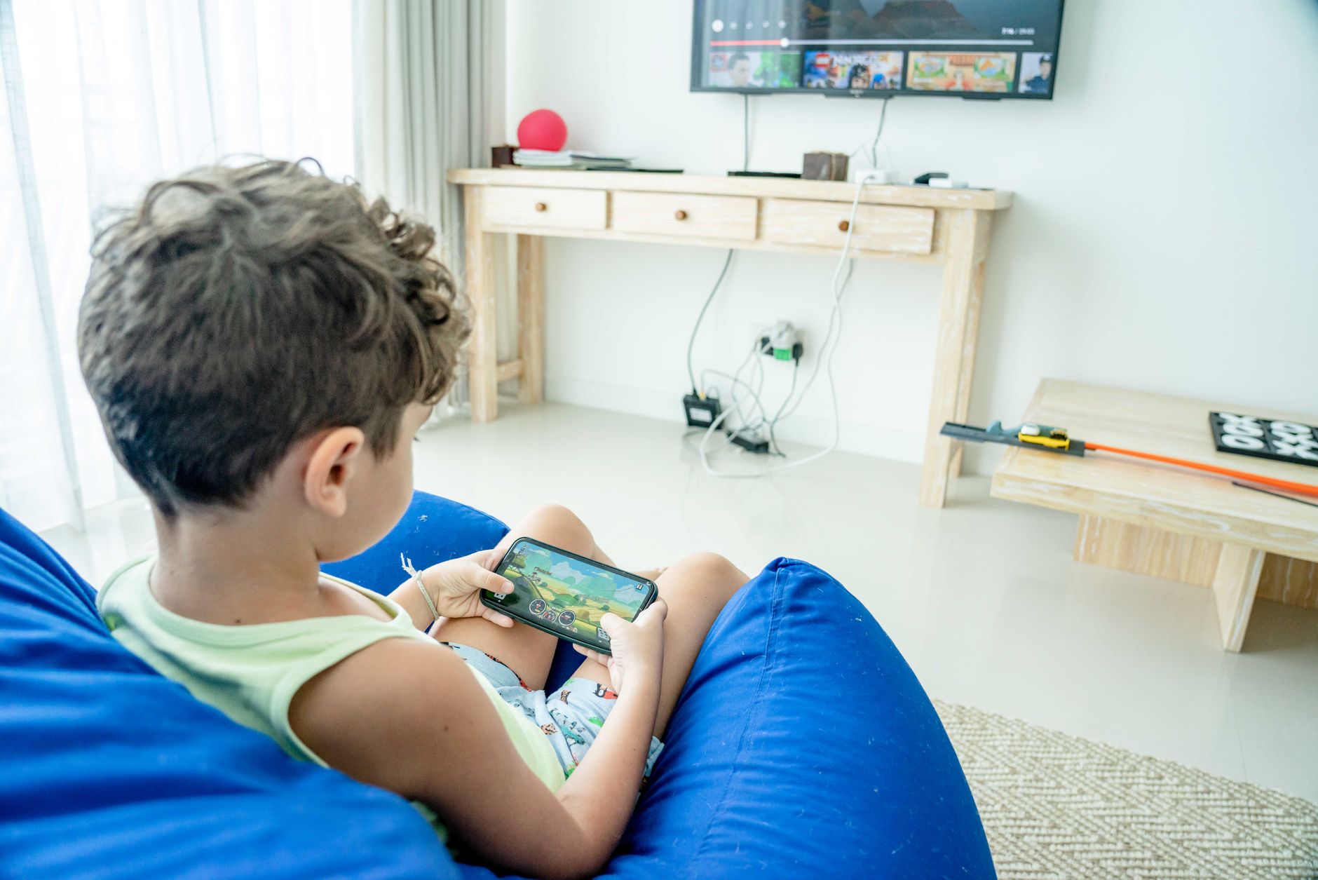 Granie na&nbsp;sprzęcie Apple. Czy&nbsp;iPhone i&nbsp;iPad poradzą sobie z&nbsp;najnowszymi grami mobilnymi?