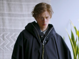 Bill Skarsgard kolejną gwiazdą Kojimy. Znany aktor będzie głównym bohaterem Physinta