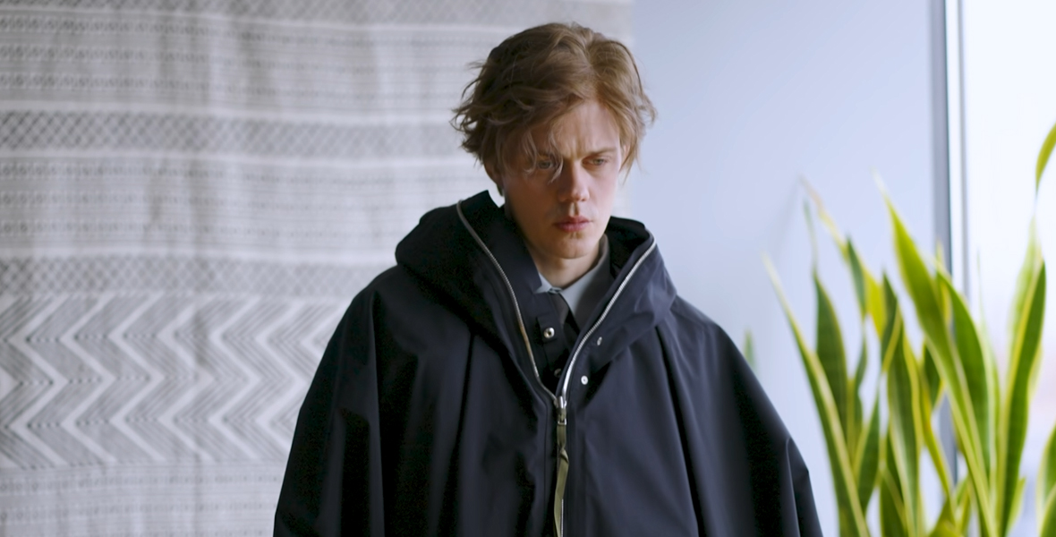 Bill Skarsgard kolejną gwiazdą Kojimy. Znany aktor będzie głównym bohaterem Physinta