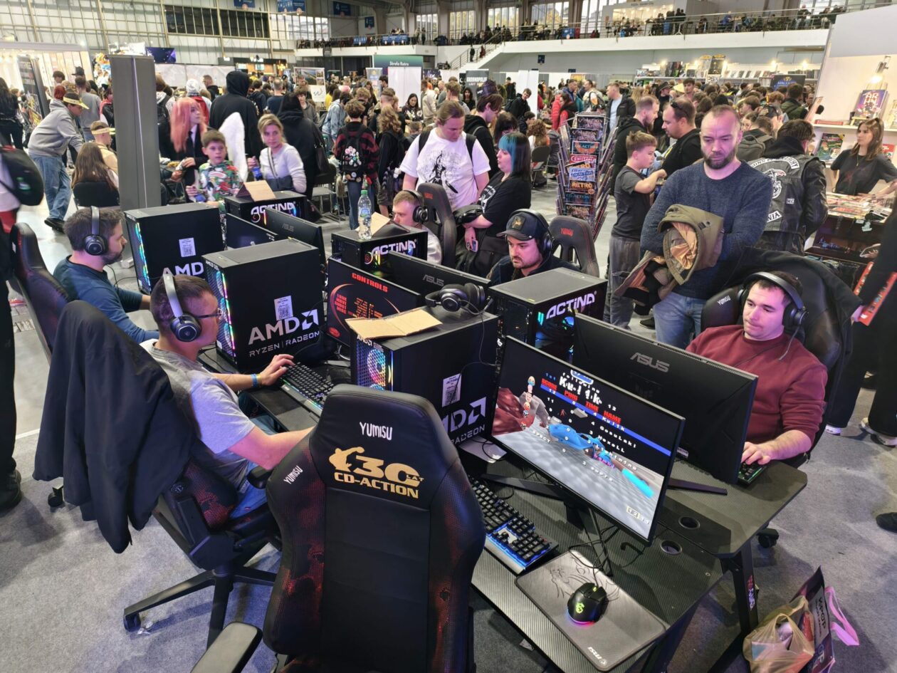 Turniej Quake III Arena na stanowiski CD-Action podczas PGA w Poznaniu