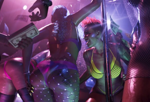 Usunięta ocena PEGI dla GTA 6 zdradza kolejne soczyste szczegóły. Na&nbsp;graczy czekają szczegółowa dekapitacja, narkotyki na&nbsp;życzenie i&nbsp;inne barwne ekscesy